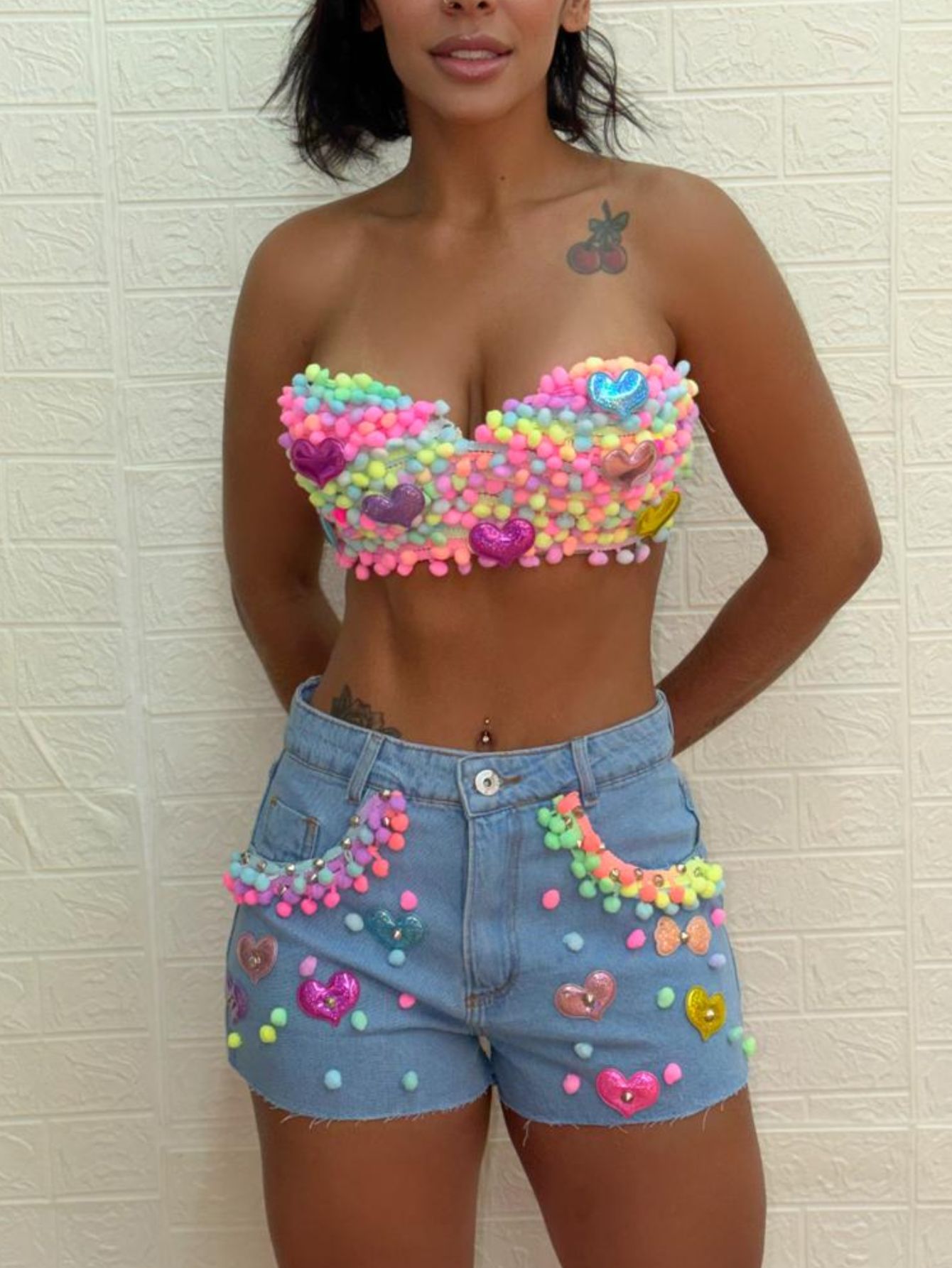 Conjunto Pompom Coloridos Neon Carnaval 2026!!